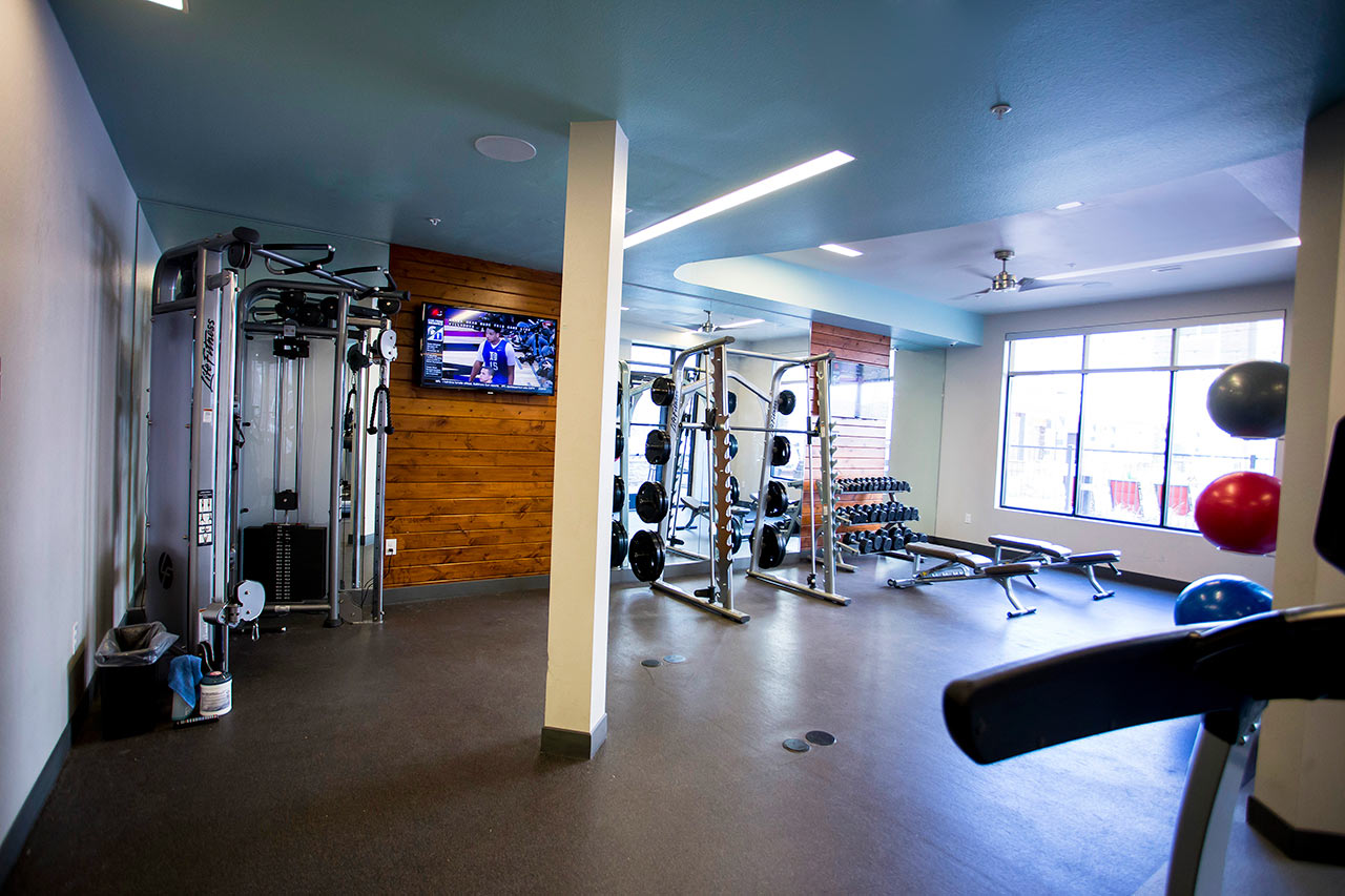 Humphreys Partners Architects District at Campus West Workout Room