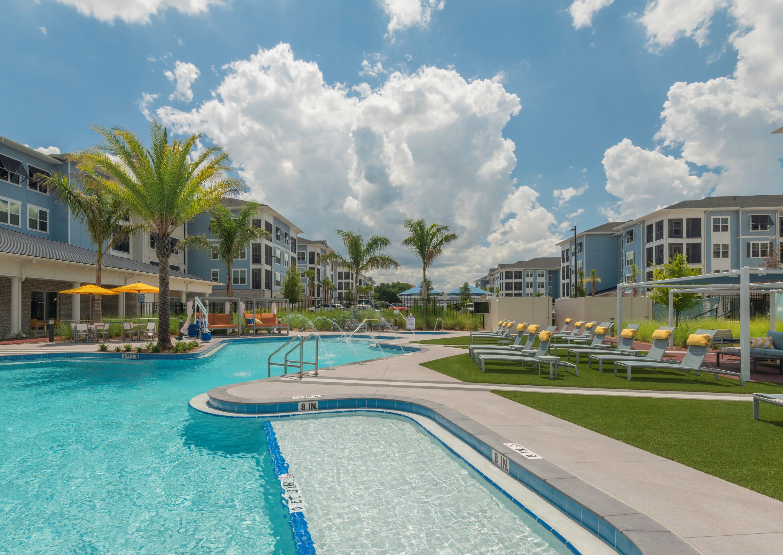 9 West Vue Pool Humphreys & Partners Architects, L.P.