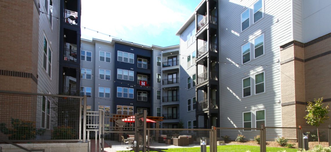 Courtyard 1 2 1024x471