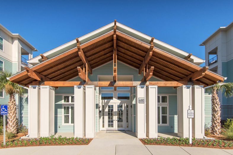 Humphreys Partners Architects Atlantic on the Avenue Clubhouse