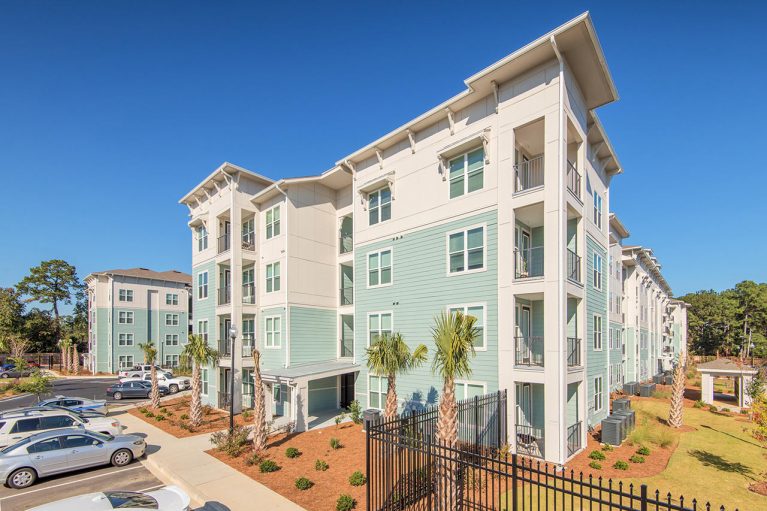 Atlantic on the Avenue | Charleston, SC