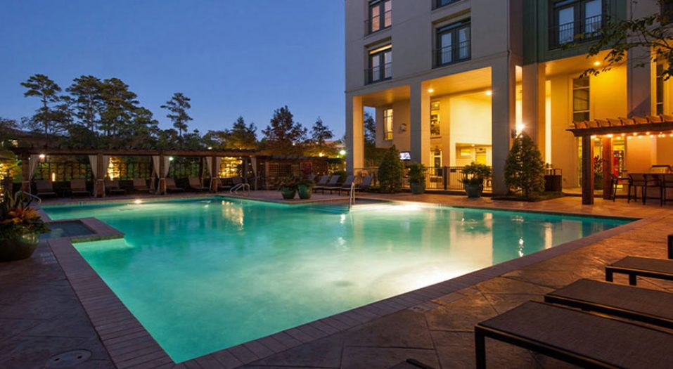 Humphreys Partners Architects Boardwalk at Town Center Pool