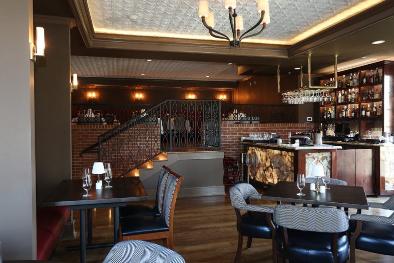 Humphreys Partners Architects Chancellors House Clubhouse Bar