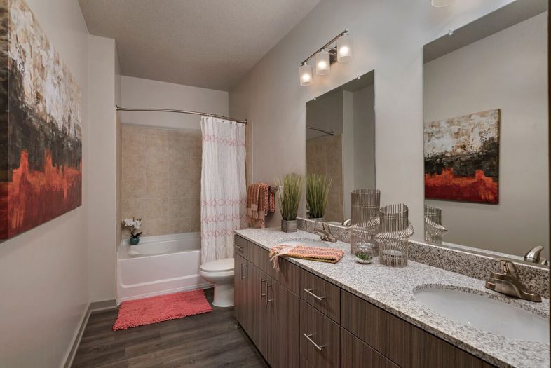 Humphreys Partners Architects District Lofts Bathroom