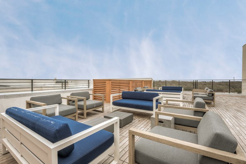 Humphreys Partners Architects Marina Bend at Clear Creek Rooftop