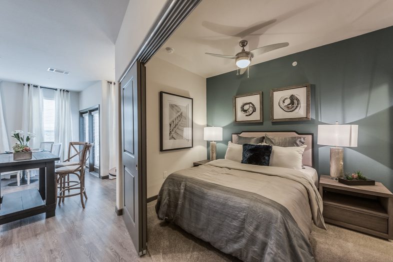 Humphreys Partners Architects Marina Bend at Clear Creek Unit Bedroom