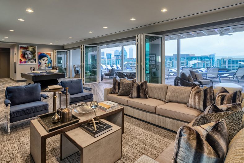 Humphreys Partners Architects One Uptown Lounge