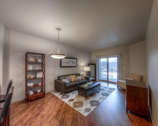 Humphreys Partners Architects The Residences atStreets of St Charles Living