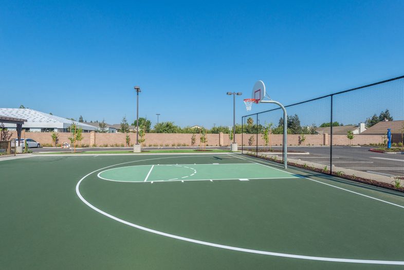 Humphreys Partners Architects The Vista Basketball Court