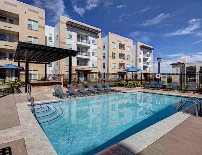 Humphreys Partners Architects U Club on 28th Pool