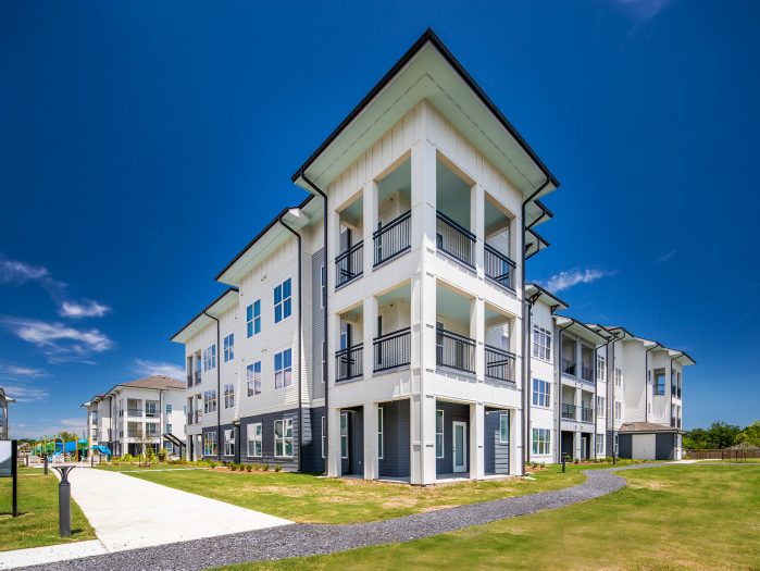 Humphreys Partners Sawgrass Point Exterior Dusk