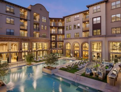 Manor Scottsdale | Phoenix, AZ