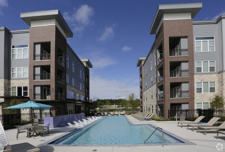 enclave at woodland lakes conroe tx building photo 9